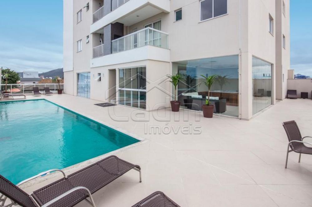 Comprar Apartamento / Padrão em Navegantes R$ 700.000,00 - Foto 3 Comprar Apartamento / Padrão em Navegantes R$ 700.000,00 - Foto 3