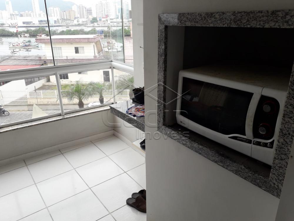 Comprar Apartamento / Padrão em Navegantes R$ 550.000,00 - Foto 31