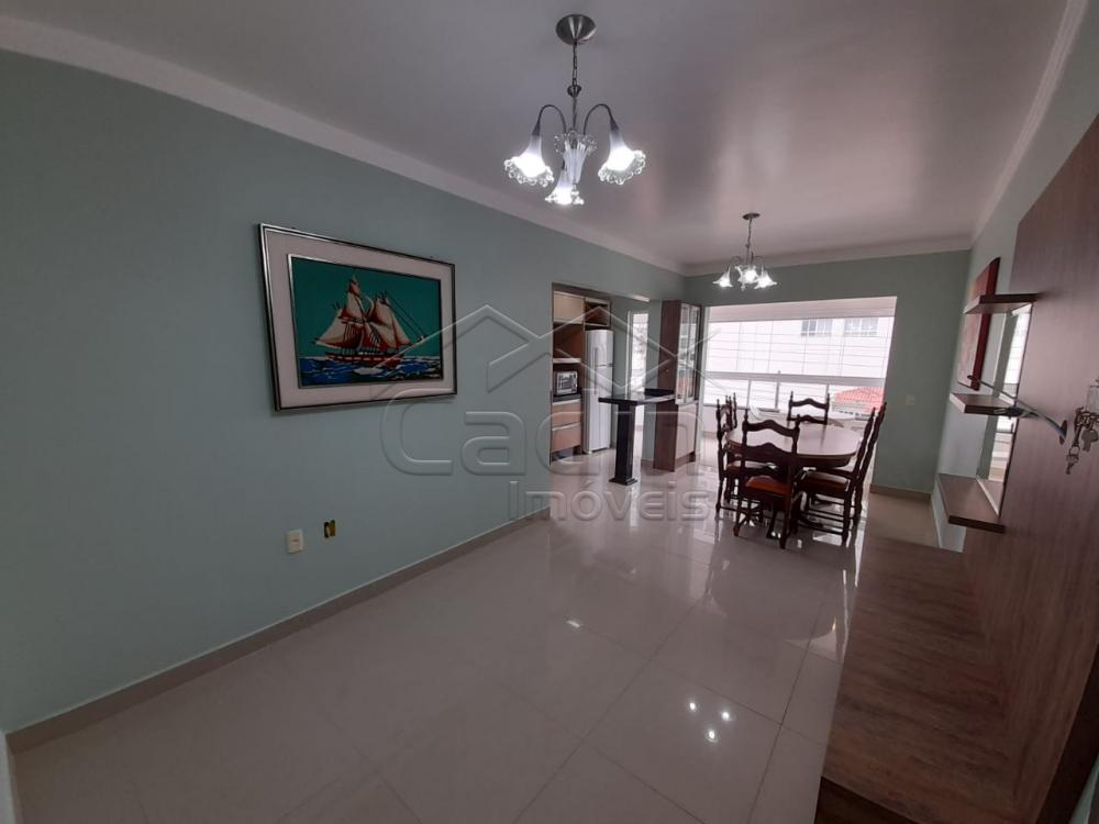 Alugar Apartamento / Padrão em Navegantes R$ 2.800,00 - Foto 5