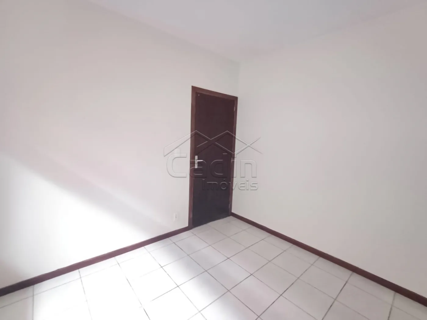 Alugar Casa / Padrão em Penha R$ 2.200,00 - Foto 15