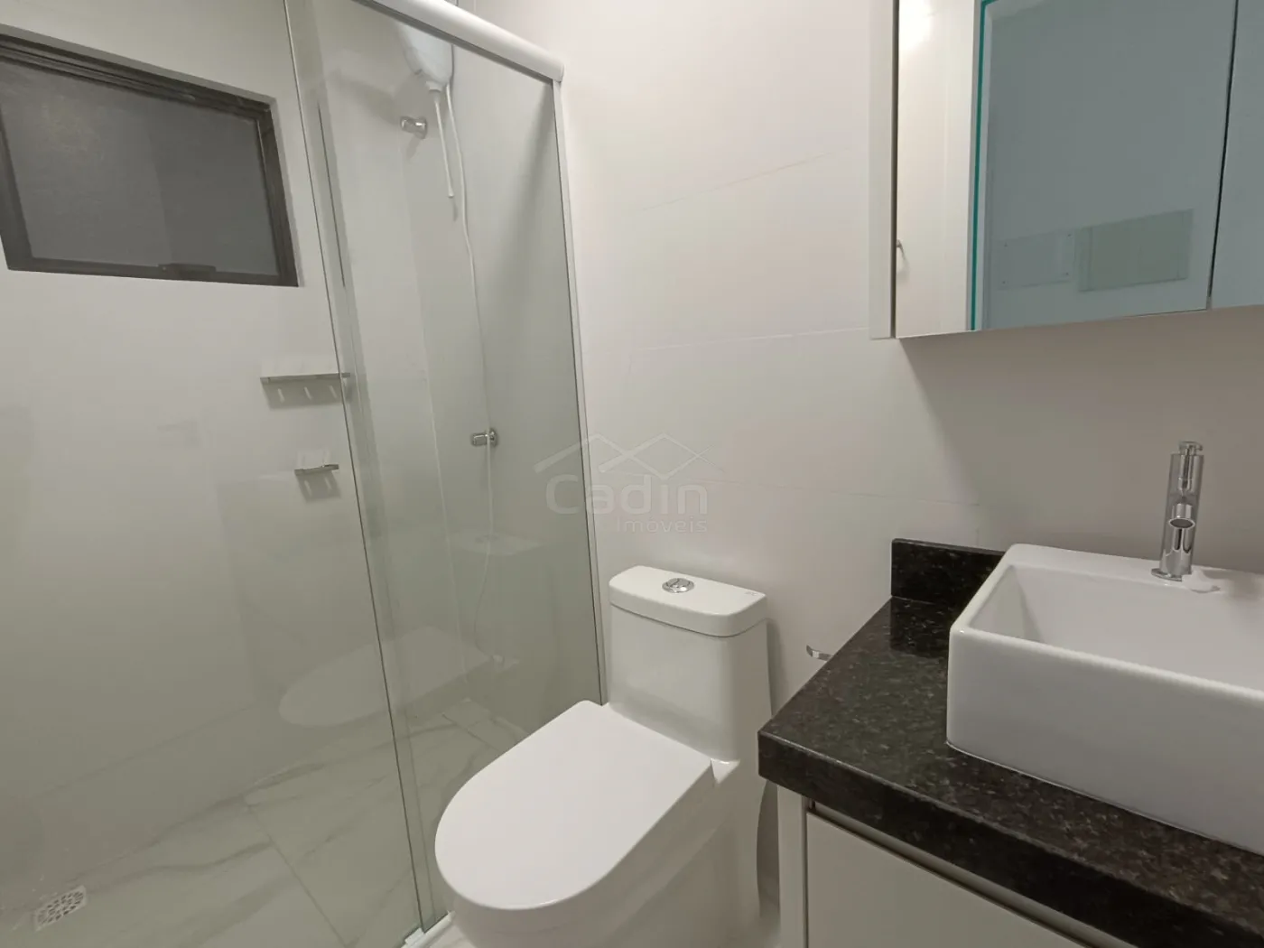 Alugar Apartamento / Padrão em Navegantes R$ 2.700,00 - Foto 9