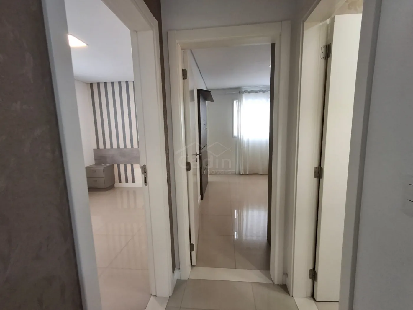 Alugar Apartamento / Padrão em Navegantes R$ 3.800,00 - Foto 14