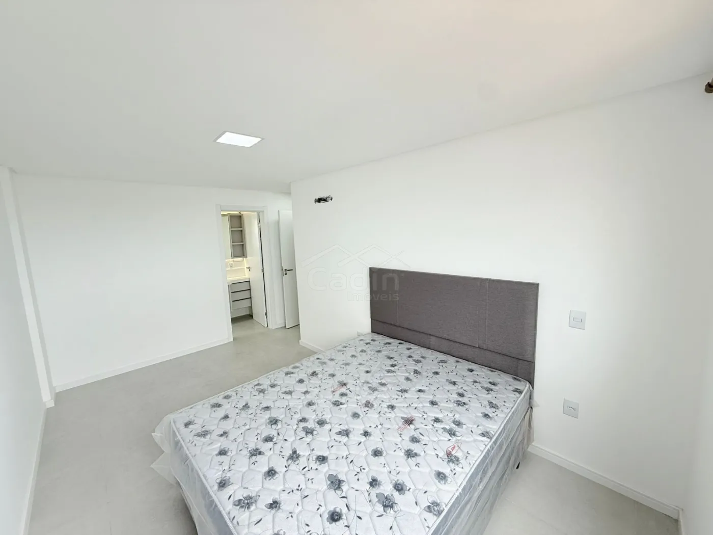 Comprar Apartamento / Padrão em Navegantes R$ 845.000,00 - Foto 15