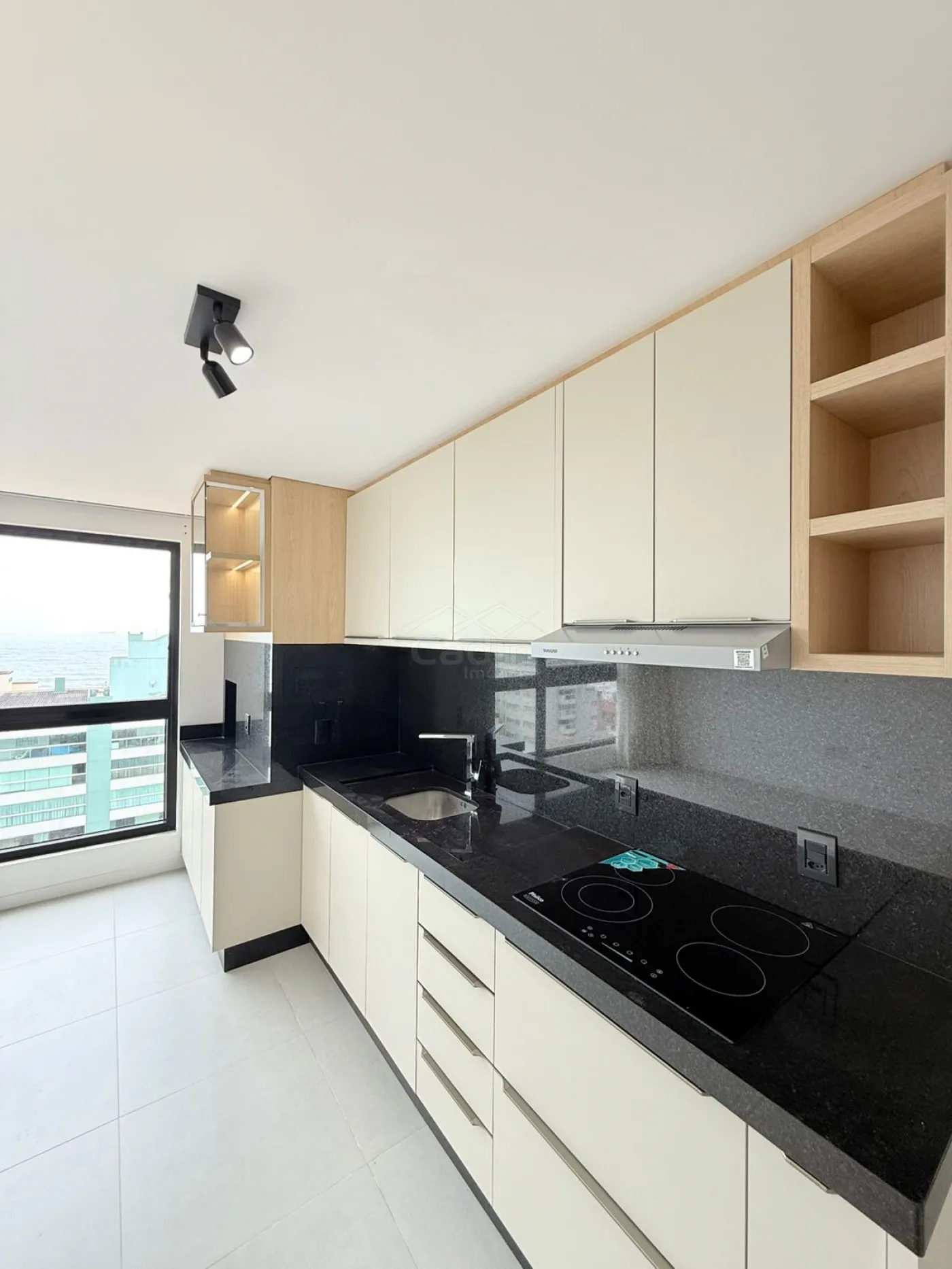 Comprar Apartamento / Padrão em Navegantes R$ 845.000,00 - Foto 4