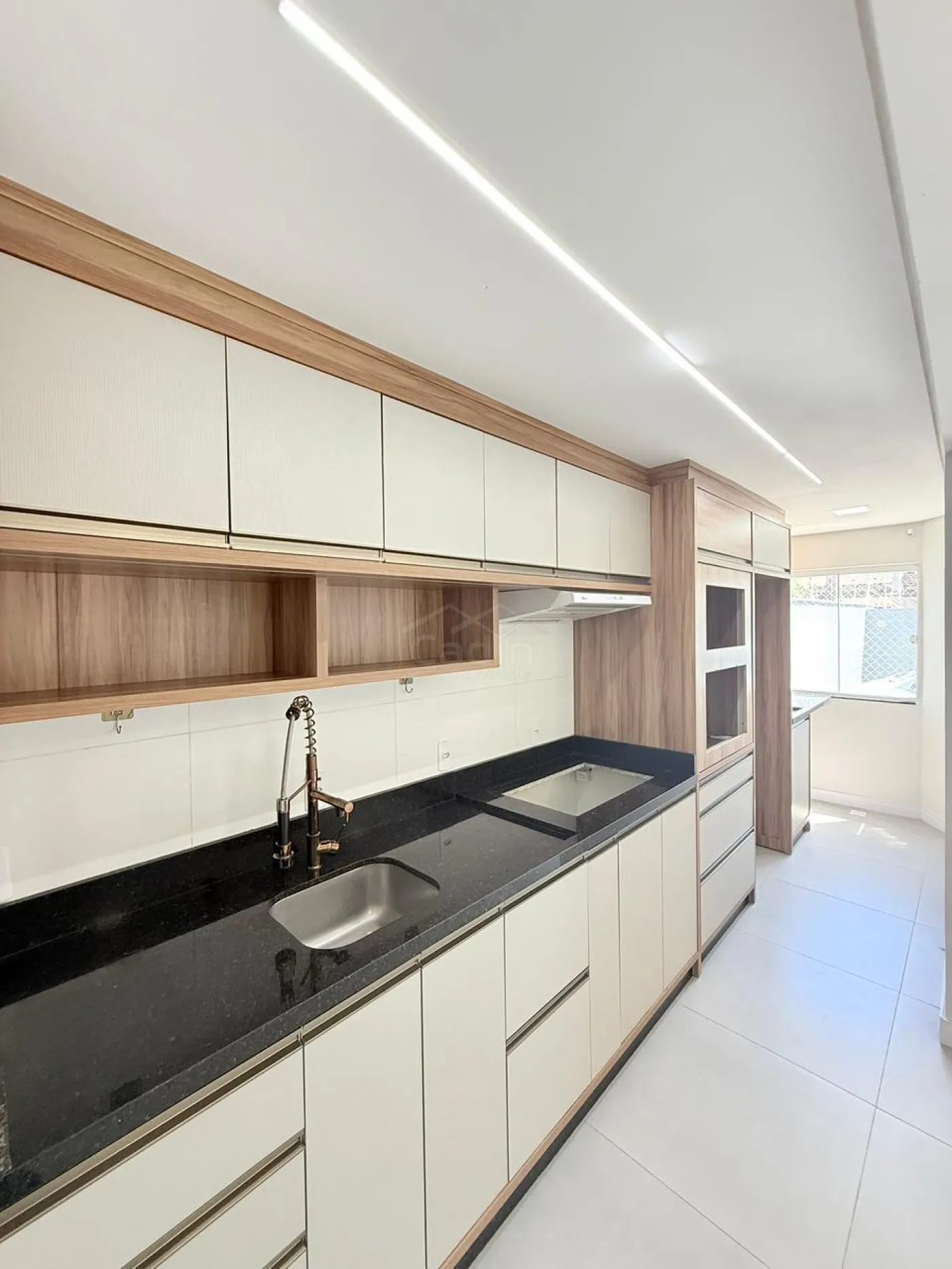 Comprar Apartamento / Padrão em Navegantes R$ 549.000,00 - Foto 5