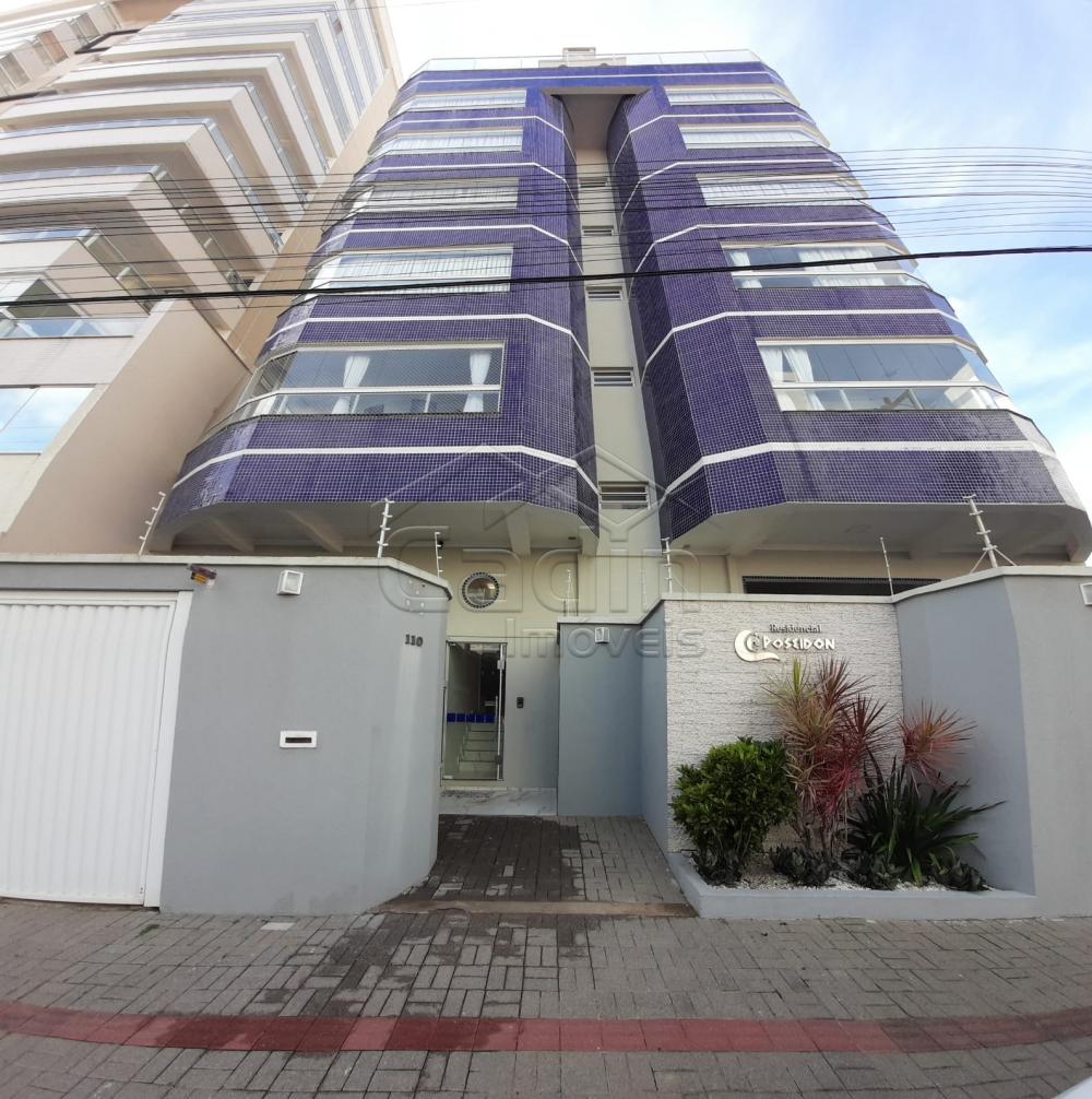 Alugar Apartamento / Padrão em Navegantes R$ 2.800,00 - Foto 1