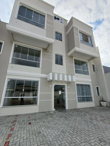 Alugar Apartamento / Padrão em Navegantes. apenas R$ 1.900,00