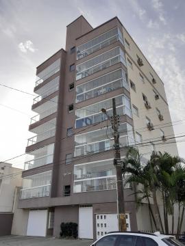 Alugar Apartamento / Padrão em Navegantes. apenas R$ 520.000,00