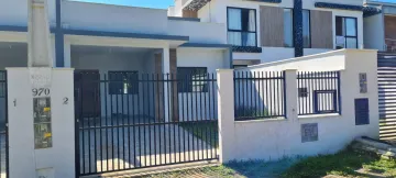 Alugar Casa / Geminada em Balneário Piçarras. apenas R$ 540.000,00