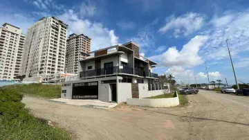 CASA SOBRADO, 04 SUÍTES, ITACOLOMI, BALNEÁRIO PIÇARRAS