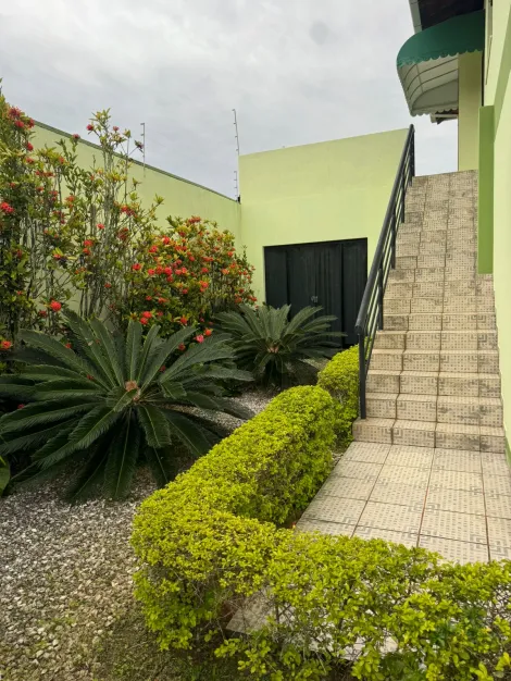 CASA BELÍSSIMA, 04 DORMITÓRIOS, 250M DA PRAIA, NO CENTRO, NAVEGANTES!