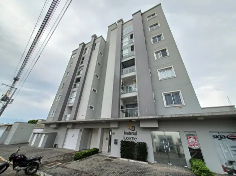 Alugar Apartamento / Padrão em Navegantes. apenas R$ 420.000,00