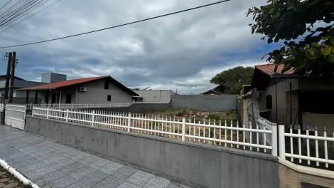 imagem 1 - TERRENO À VENDA, R$680.000,00 COM 350M², NA MEIA PRAIA EM NAVEGANTES/SC imagem 1 - TERRENO À VENDA, R$680.000,00 COM 350M², NA MEIA PRAIA EM NAVEGANTES/SC